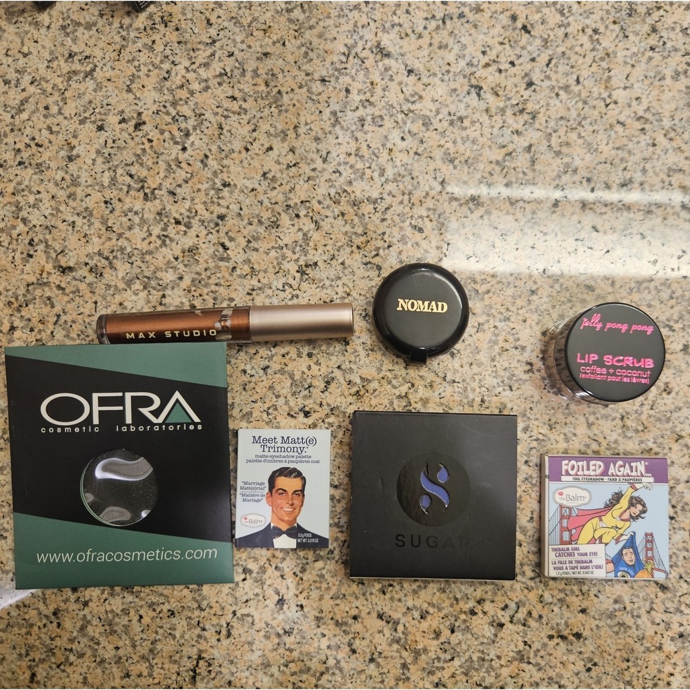 IPSY Makeup Bundle Beauty Eye Shadow‎ Bronzer Lip Scrub 7 Items